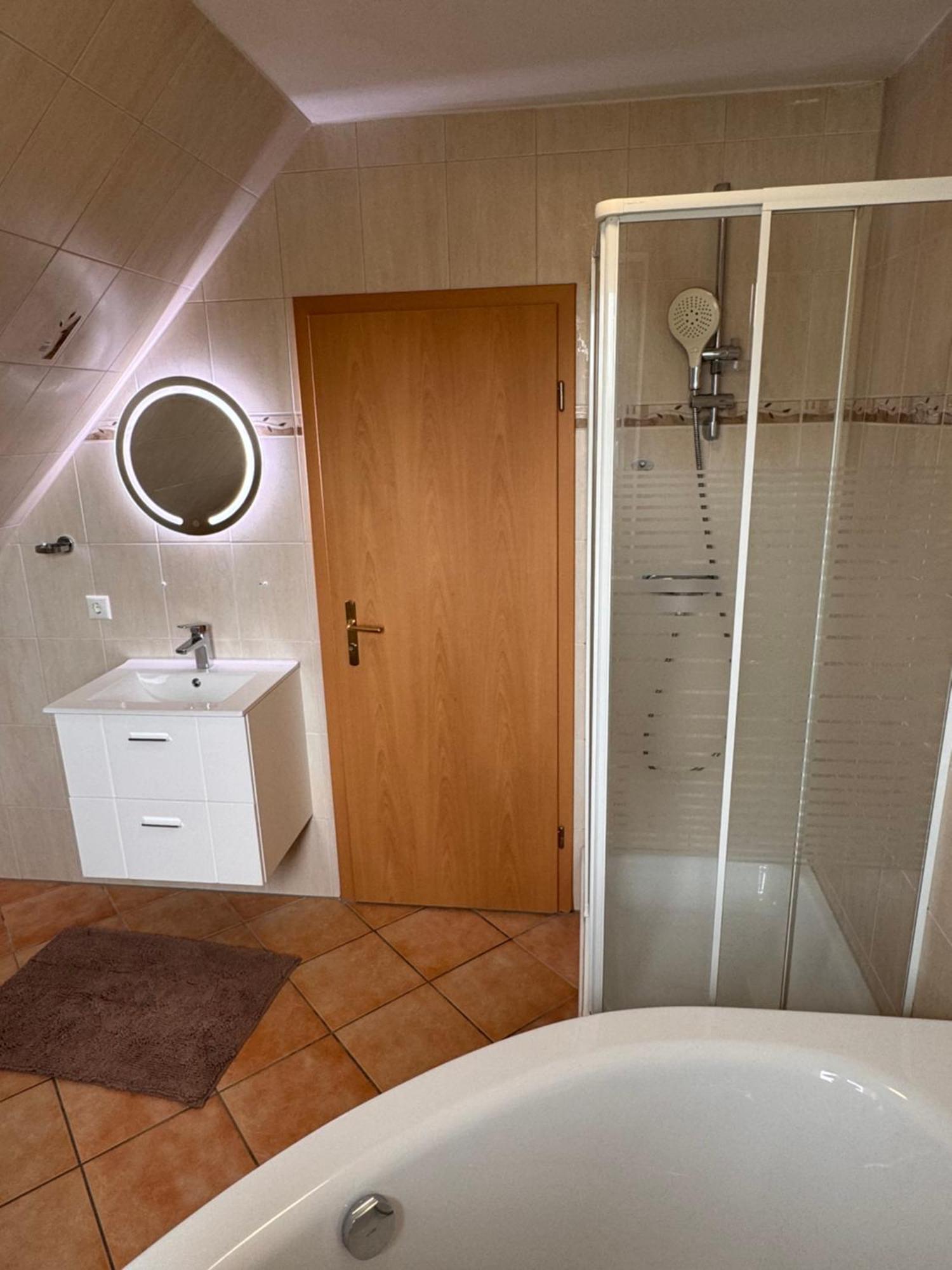 Raum Fur Ruhe Im Norden Appartement Neumünster Buitenkant foto